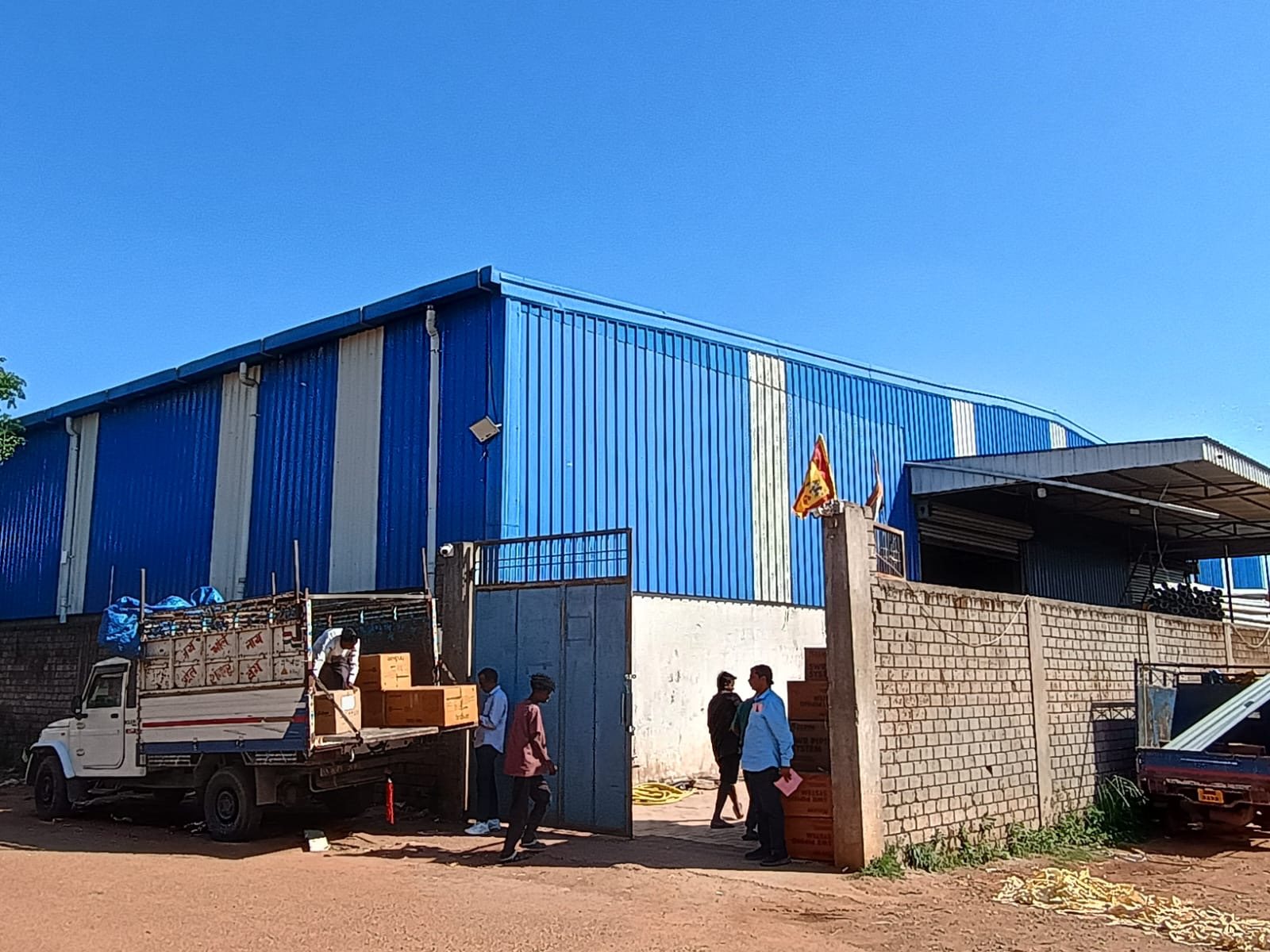 Exterior view of Shreya Polymers warehouse in Ranchi